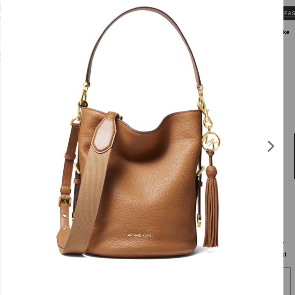 Michael Kors Brooke Bucket Bag In acorn